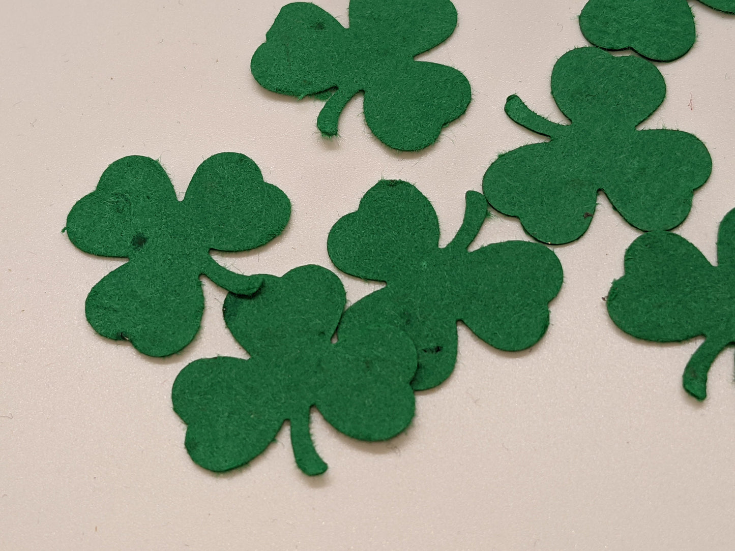 Biodegradable Seed Paper Confetti : Shamrock Clover